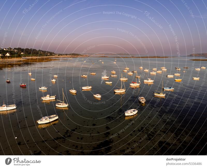 View of sailing and motor boats with offshore islands in Brittany III Long shot Bird's-eye view Deep depth of field Contrast Shadow Light Copy Space top