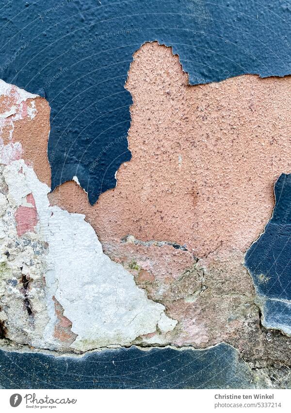 Detail of wall with cracks and peeling paint Wall (barrier) Old Decline Structures and shapes Ravages of time Flake off Derelict Broken Abstract Damage