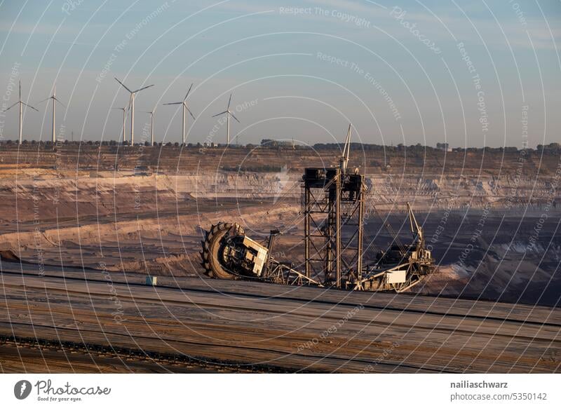 Garzweiler opencast lignite mine Earth Land Feature Landscape leave traces Tracks Emission Energy Future Fear of the future outline Structures and shapes