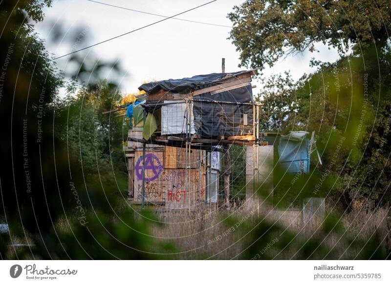 Protest architecture Tent trees coal exit 1.5 degrees Soft coal mining Garzweiler 2 Surface mining edge Luetzerath Villages expropriation Global warming