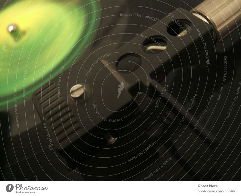 TurnTableRocker Record Record player Disc jockey Black Green Pick-up head Music 33 rpm turntable Macro (Extreme close-up)