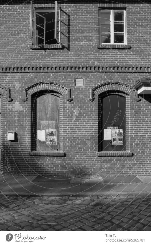 Mecklenburg station window Mecklenburg-Western Pomerania Window Village Train station b/w Summer Black & white photo Architecture Deserted Day Exterior shot B&W