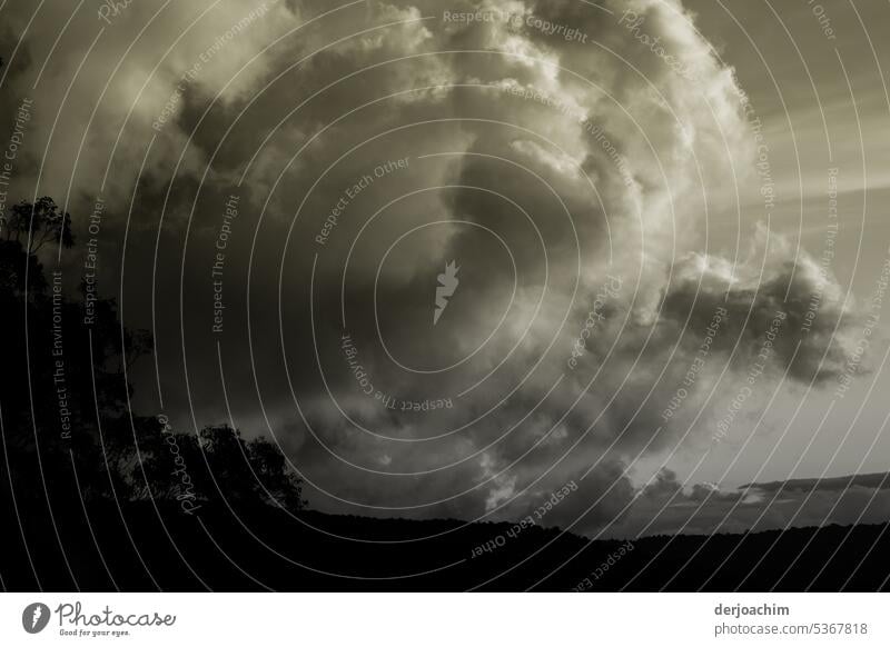 Eerie cloud formation hovers over the land in Binna Burra. Cloud formation Deserted Weather Landscape Exterior shot Clouds in the sky Cloud field Sky Nature