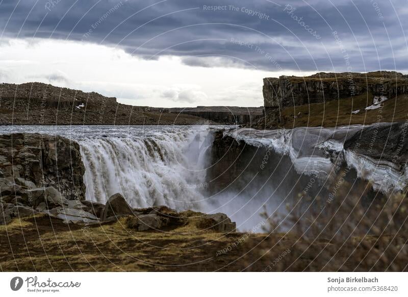 The Dettifoss waterfall in iceland, pure power :) dettifoss powerful nature north jökulsa jokulsa icelandic jökulsa a fjöllum landmark falls gorgeous gigantic