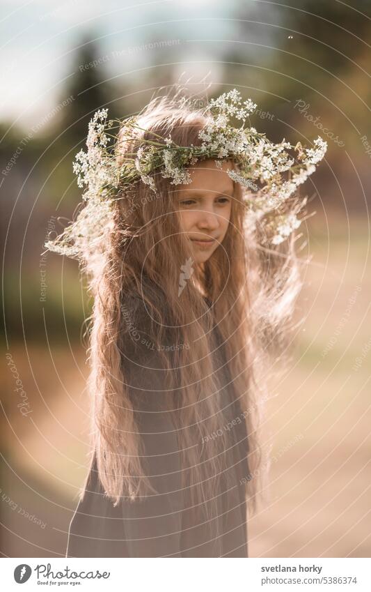 Blonde girl with wreath Waldorf natural light Natural color Flower pretty Beauty & Beauty naturally Model Girl portrait redhead youthful Face Smiling long hairs