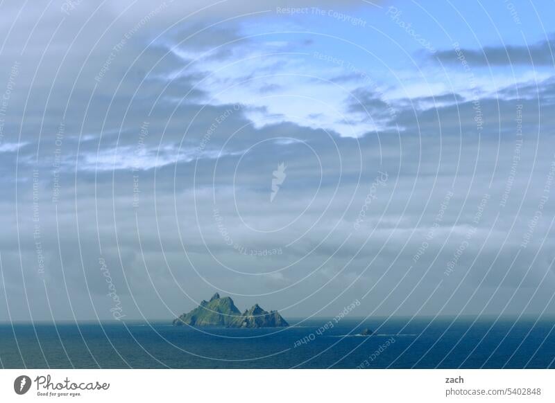 Island gift Ireland Skellig Iceland Skellig Islands Ocean Sky Clouds Water Atlantic Ocean Waves Rock Nature