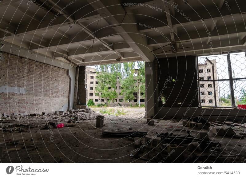 inside a destroyed school in Ukraine Donetsk Kherson Kyiv Lugansk Mariupol Russia Zaporozhye abandon abandoned attack bakhmut blown up bombardment broken