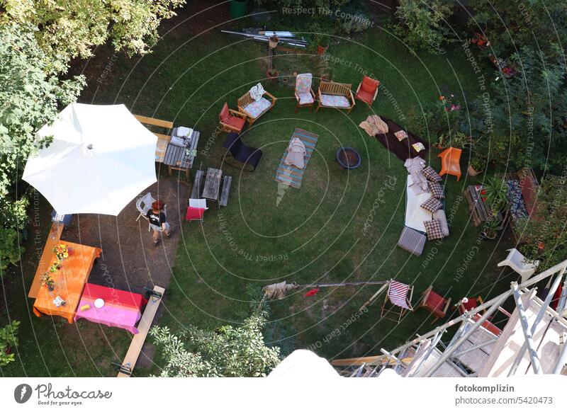 Garden idyll from above or garden party in preparation Garden festival meetings Feasts & Celebrations Party Summer celebration celebrations Bohemian Summerfest