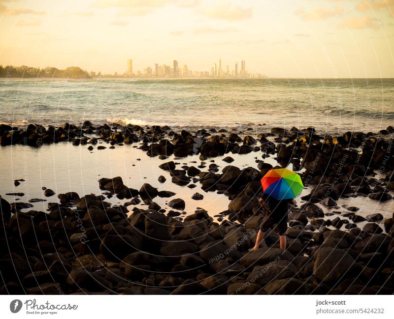 See, Stand, Marvel & Enjoy Man Panorama (View) Queensland Australia Pacific Ocean Skyline Horizon Sunlight Far-off places Silhouette Beautiful weather Warmth