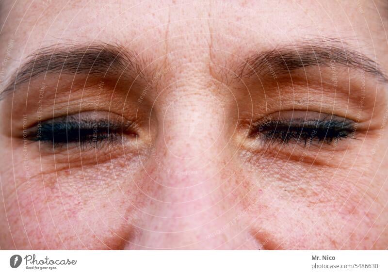 Closed eyes thoughts Dream Meditative Dreamily Facial expression Face Skin Eyebrow portrait Eyelash Feminine Eyes Nose bridge of the nose Forehead Freckles