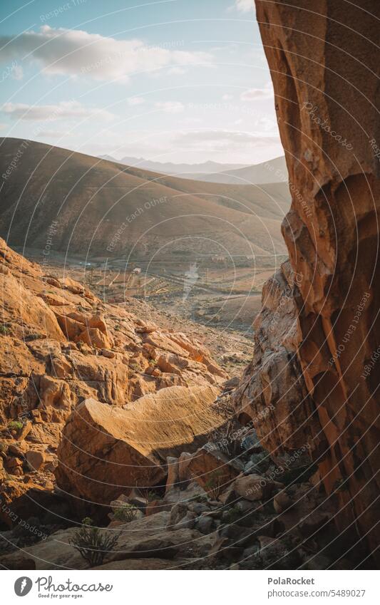 #A0# The Red Valley Descent Landscape Nature Sparse Spain make a pilgrimage Mountain Exterior shot Hiking Colour photo Summer Sky Vacation & Travel Rock