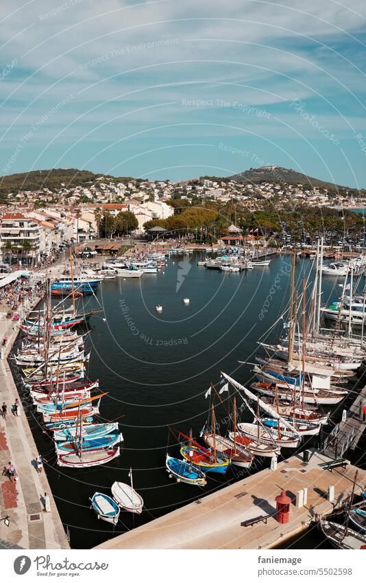 zen à Sanary Tower Sanary-sur-Mer Provence Cote d'Azur Mediterranean sea Port City Harbour sailboats Historic Bay mountains Hill Day sunny Sunlight