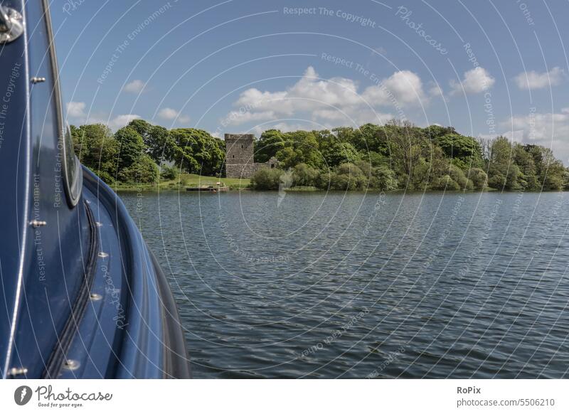 Lochleven Castle castle Lock Landscape coast Island boat shrubby Scotland scotland Nature Culture Manmade landscape lake Lake Fortress Building Architecture