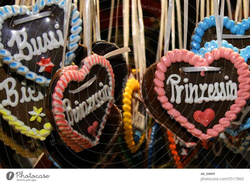 Gingerbread Hearts Gingerbread heart Princess Kisses Love hustle and bustle Oktoberfest Christmas Fair Fairs & Carnivals Candy cute Kitsch Colour photo