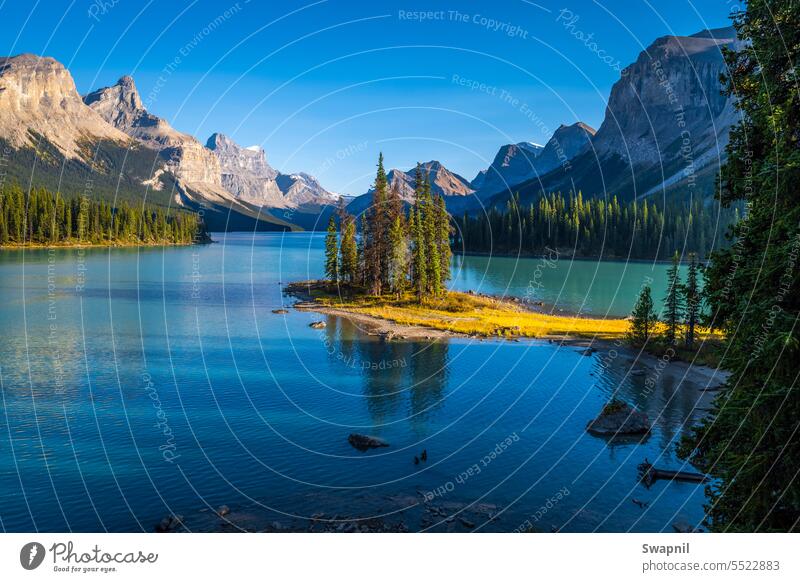 Canada Scenery Parks Mountains Maligne Lake Sun Jasper Park Nature photo Scenic Landscape Tranquil Serene Beauty Majestic Wilderness Outdoors Reflection