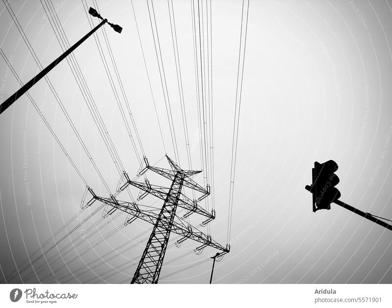 Power pole, traffic light and street lighting b/w Traffic light Electricity pylon Street lighting stream urban Power grid High voltage power line