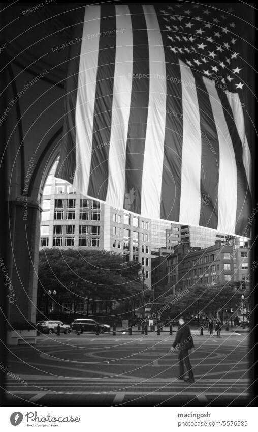 Street scene in Boston USA Americas High-rise Town Tourism Architecture Tourist Attraction Building Exterior shot Downtown black-and-white Black & white photo