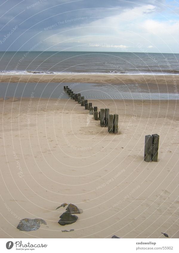 groyne Break water Gorleston Beach Sky England Gale Great Britain Coast groins sea