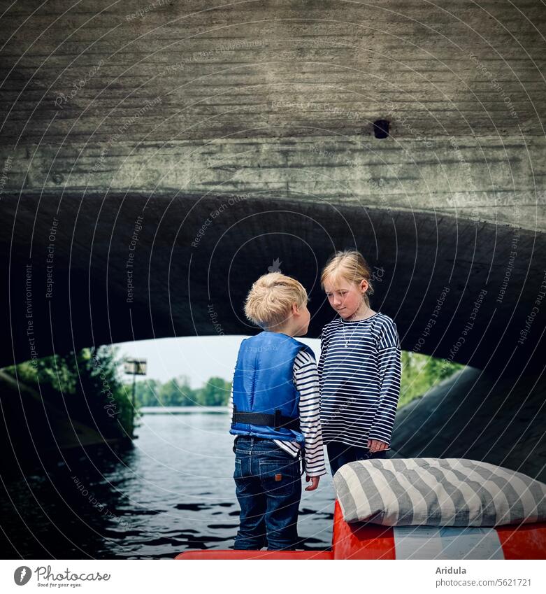 The conflict children boat Pedalo quarrel Conflict Lake Argument dissatisfied Aggravation Anger Communicate Colour photo Moody Frustration Boy (child) Girl