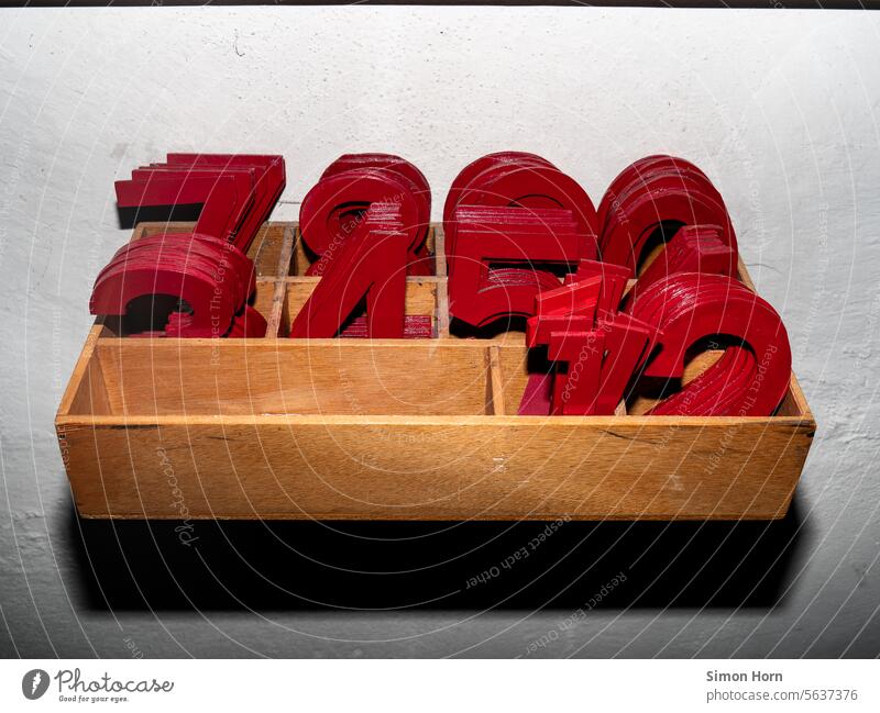 Digits in a sorted order Numbers figures Sequence Number series safekeeping unused System Song display Row Collection Digits and numbers Church Arrangement