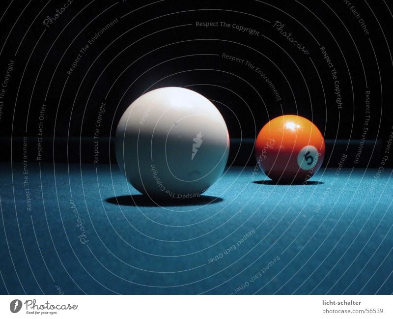 late game Pool (game) Red Black White Diagonal Calm Late Playing Billard bowle Harmonious Parallel Sphere Blue turqoise Shadow