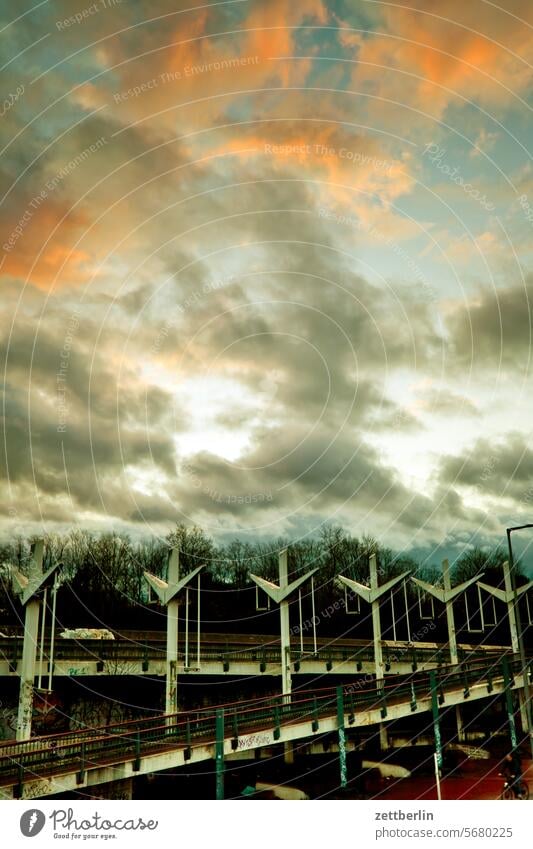 Train station Südkreuz Evening altocumulus Menacing Dark Twilight somber colour spectrum Closing time Worm's-eye view Thunder and lightning cumulus cloud Sky