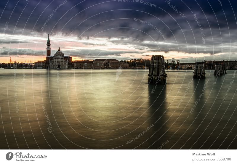 Isola di San Giorgio Maggiore II Water Island Venice Italy Europe Village Town Deserted Vacation & Travel Calm Colour photo Exterior shot Copy Space bottom Dawn