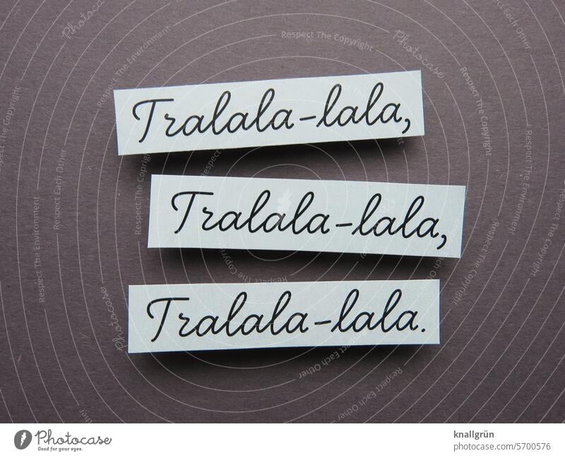 Tralala-lala Sing Text Happiness Joy Music Joie de vivre (Vitality) Listen to music hum Emotions Happy Moody Colour photo Studio shot Good mood Deserted