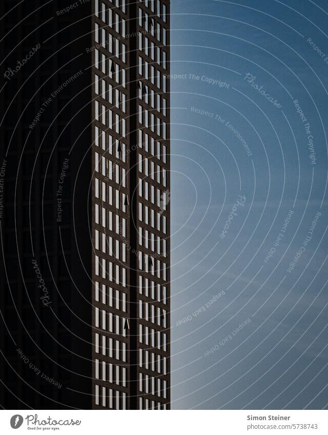 High-rise building in Frankfurt Window Facade House (Residential Structure) Skyline Reflection Light Town urban