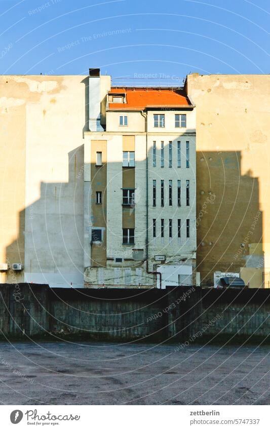 Facade in Berlin-Mitte again Architecture Office city Germany Window Worm's-eye view Building Capital city House (Residential Structure) Sky High-rise downtown