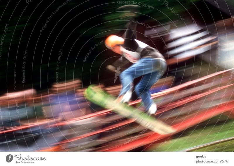 summerair01 Snowboard Sports Ski jump Sporting event Flying Jump Posture Motion blur Speed Downward Colour photo Snowboarder Snowboarding Air Trick jump