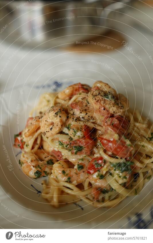 Spaghetti with prawns Shrimps Italian Lunch Delicious comfort food Comfort food favourite meal Unhealthy salubriously Cream sauce Mediterranean South Italy