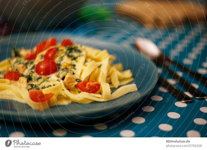 Pasta with spinach and tomatoes Lunch Food photograph Kitchen Delicious Eating Self-made Fresh Meal Interior shot at home everyday life Dinner taste