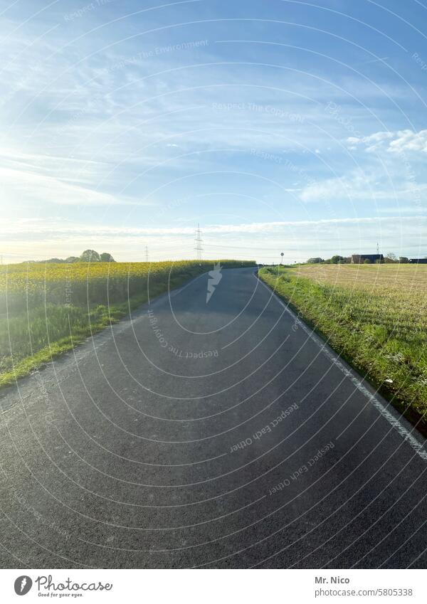 highway Country road Pavement Empty Road traffic road trip Transport Street Asphalt Traffic infrastructure Road movie empty street on the road Motoring Roadside