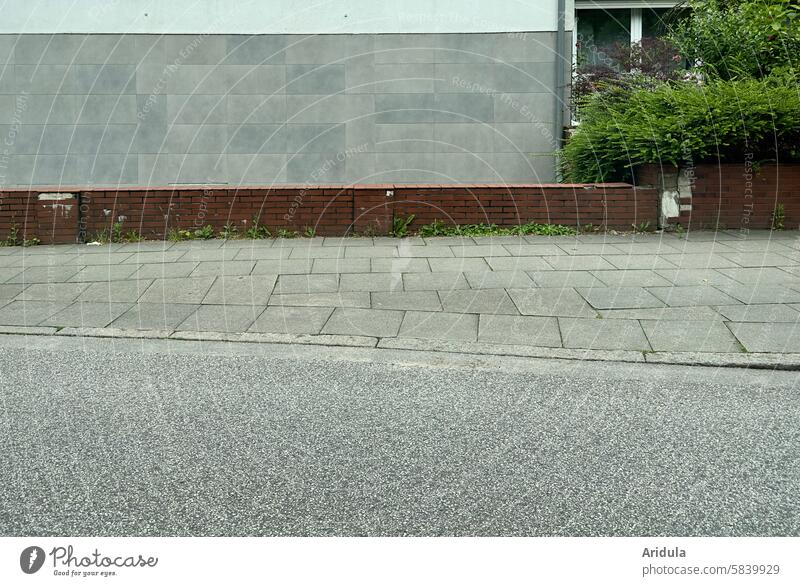 The absolute opposite of exciting Street Roadside Asphalt Curbside Footpath off House (Residential Structure) Gray boringly Town Sidewalk Lanes & trails