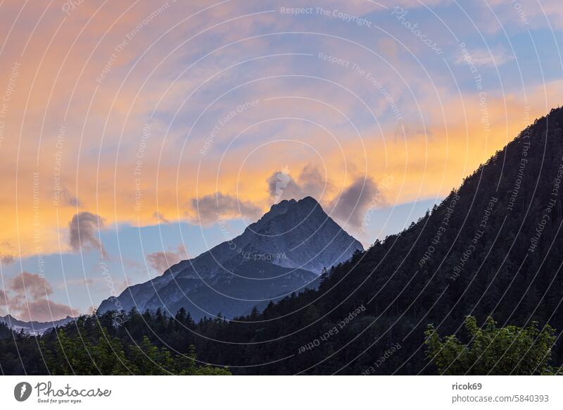 View of the Wettersteinspitze mountain near Mittenwald Alps Wettersteingebirge Bavaria Wetterstein peak Landscape Nature Sunset County Garmisch-Partenkirchen