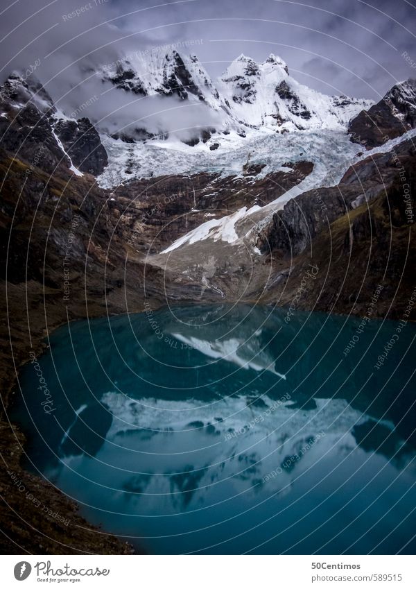 Mountain lake with reflections of the glacier Vacation & Travel Tourism Trip Adventure Far-off places Freedom Expedition Hiking Climbing Mountaineering