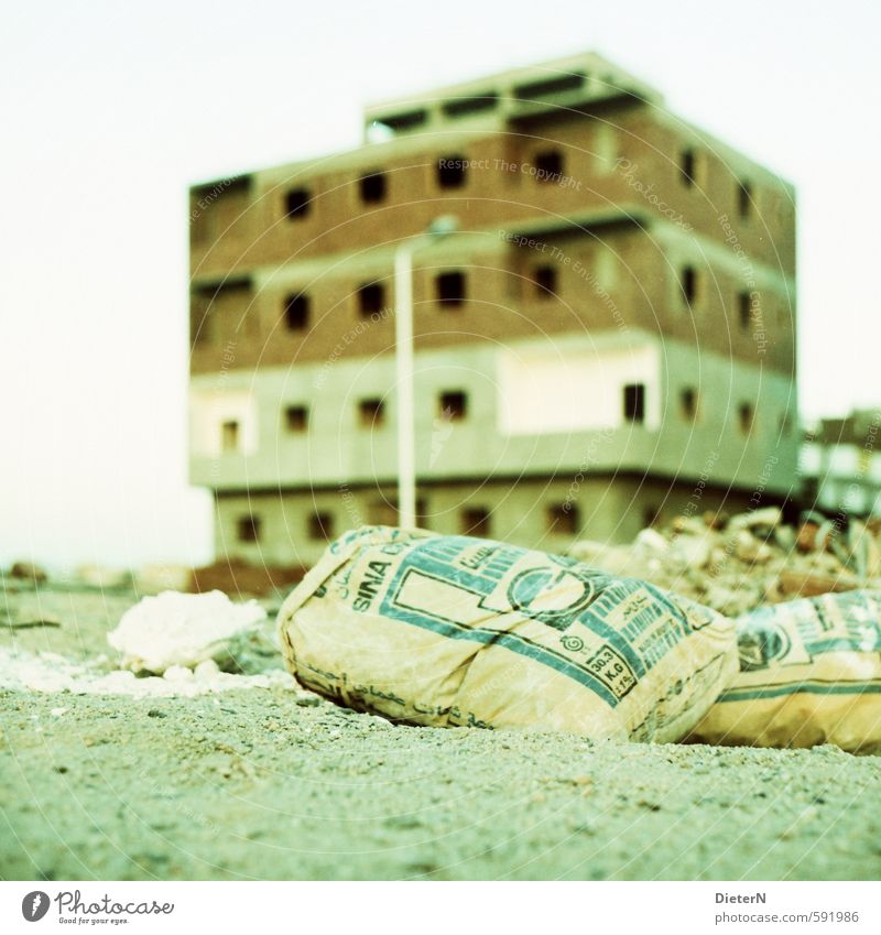 Ingredients Village Deserted House (Residential Structure) Manmade structures Building Sack Brown Yellow Green Cement Street lighting Analog Cross processing