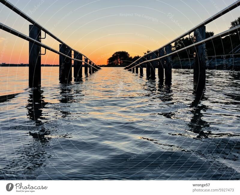 parted Footbridge Bridge Gangway Walkway Access bridge Water Lake Sky Ocean Baltic Sea Sunset Twilight Horizon Vacation & Travel Evening Calm Beach