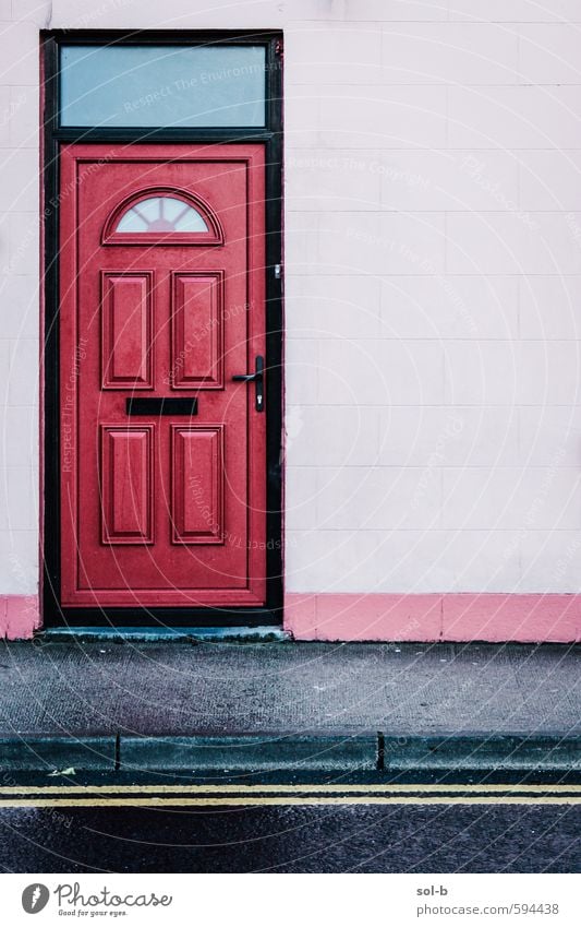 Red Door Lifestyle Elegant Style Design Living or residing House (Residential Structure) Old town Architecture Wall (barrier) Wall (building) Facade Street