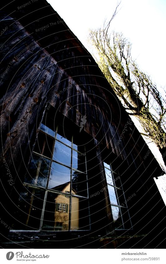 The old barn Barn House (Residential Structure) Mirror Window Tree Reflection Dark Large Might Wide angle Old Bright Contrast windows Tall canon