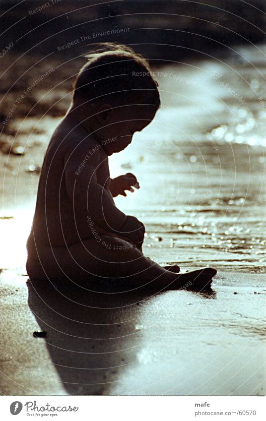 Beach baby 1 Ocean Baby Toddler Back-light Light Hurgahada Egypt Dusk Water Sand Sun Shadow Child Red Sea