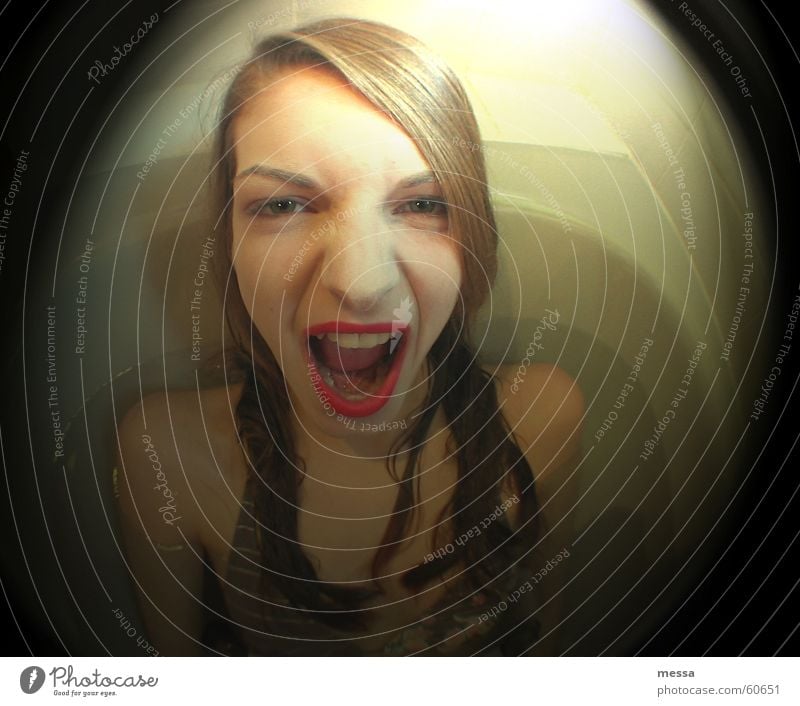 hit the corners of time and scream Scream Bathtub Bathroom Make-up Portrait photograph Fisheye Water