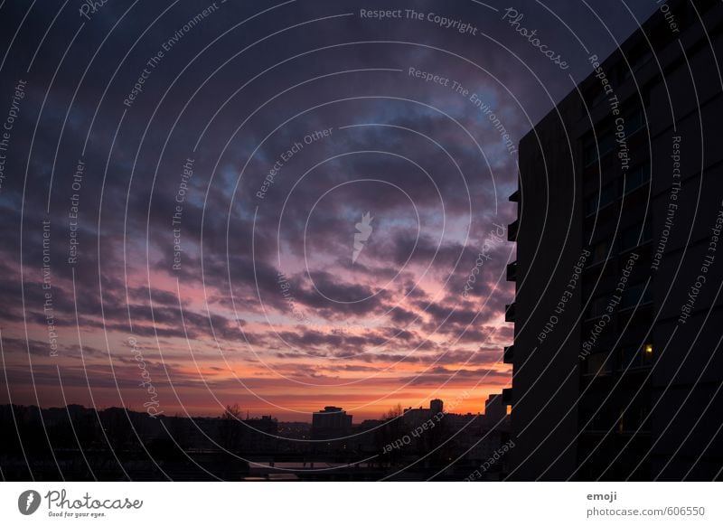 Lisboa III Environment Nature Sky Clouds Town House (Residential Structure) Natural Colour photo Exterior shot Deserted Morning Shadow Sunrise Sunset