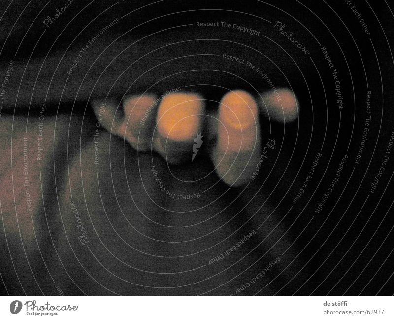 de fingers of the sleeping A. hole Fingers Hand Dark Black Fingernail Bed Shadow