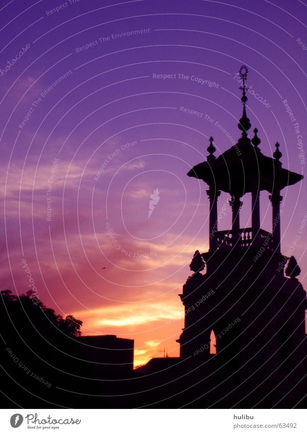 Watching the sun go down Sunset Violet Barcelona Spain Tower Sky Shadow hulibu