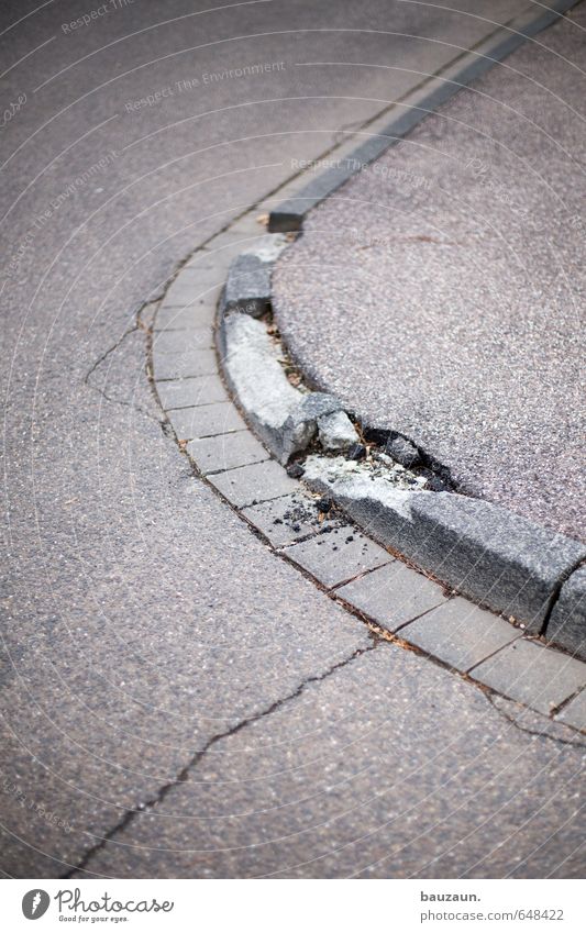 it's not all going well. Town Transport Road traffic Motoring Street Crossroads Lanes & trails Curbside Asphalt Sidewalk Stone Concrete Line Stripe Broken Round