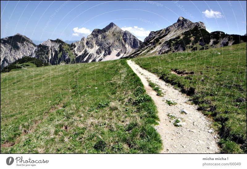 it's a long long way ... Peak Green Hiking Leisure and hobbies Relaxation Calm Clouds Loneliness Lanes & trails Mountain Blue Traffic infrastructure