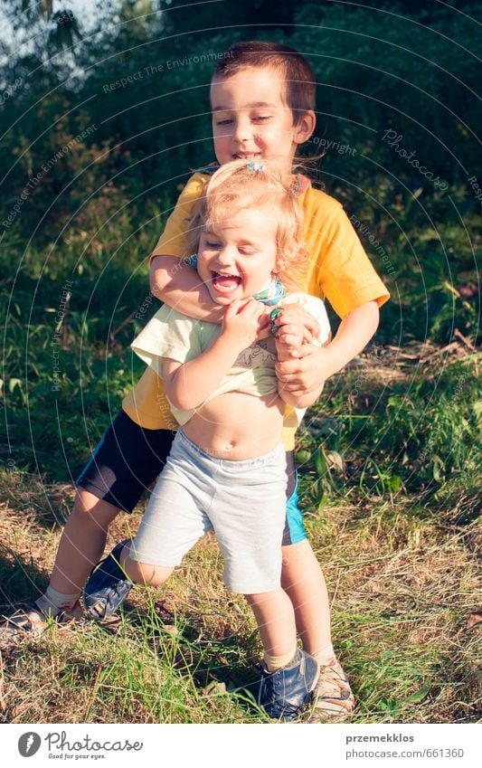 My brother's wave of sympathy Joy Playing Children's game Summer Summer vacation Garden Girl Boy (child) Brothers and sisters Sister Family & Relations 2