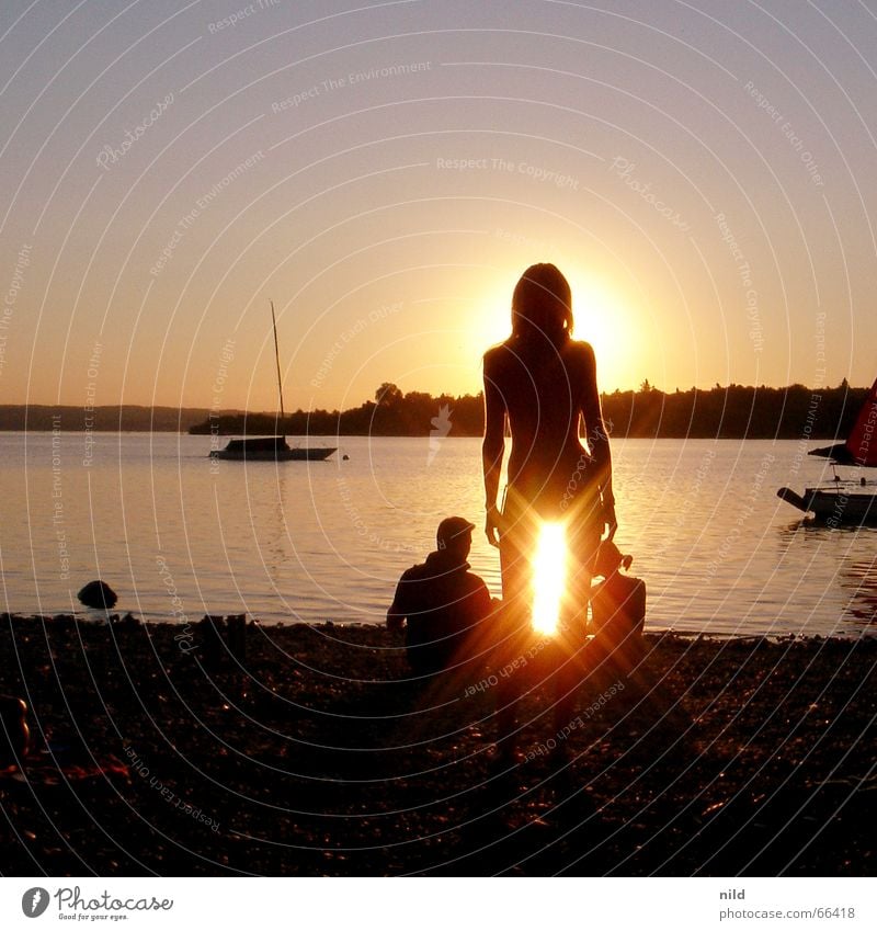 sex(y) on the beach Woman Back-light Lake Beach Vacation & Travel Bikini Sunset Watercraft Lake Ammer 3 Silhouette Dazzle sea angle Couple Calm